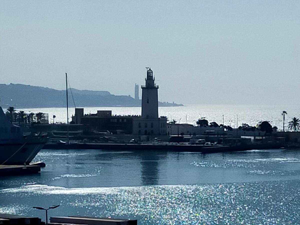Soho Views & Parking Apartment Malaga Luaran gambar